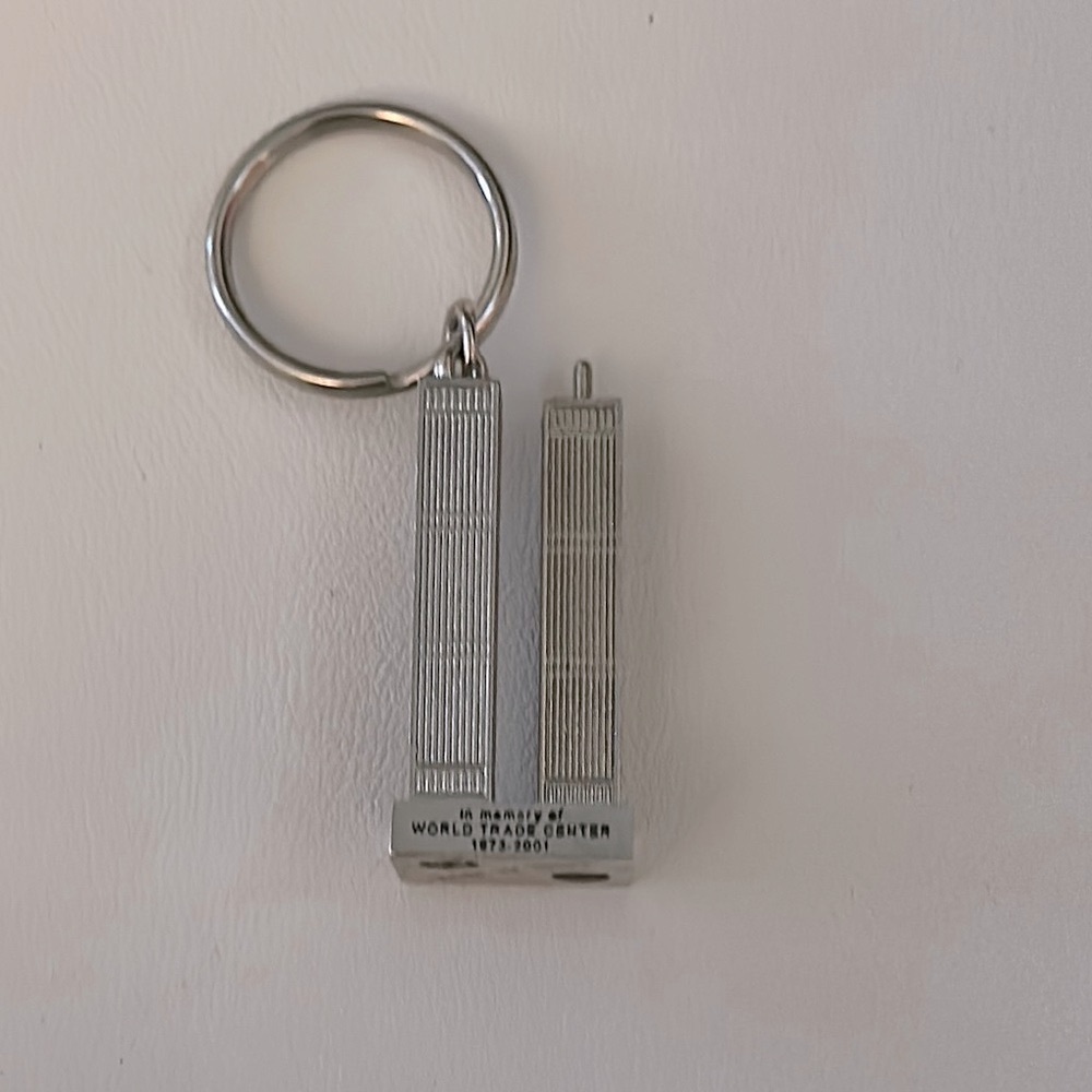 World Trade Center Twin Towers Keychain